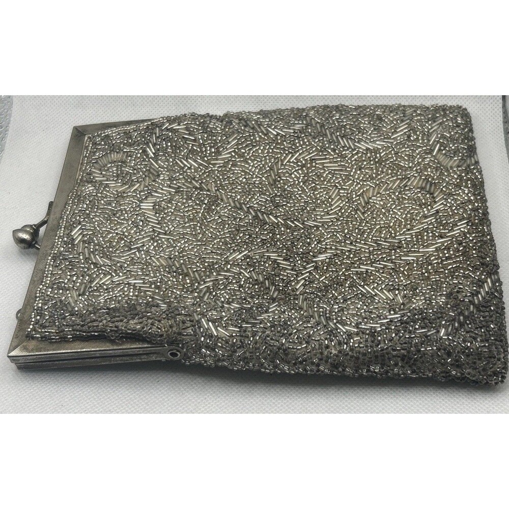 Vintage Beaded Handbag Sequined Artel Montreal Kiss Lock 7”x5” *missing Chain